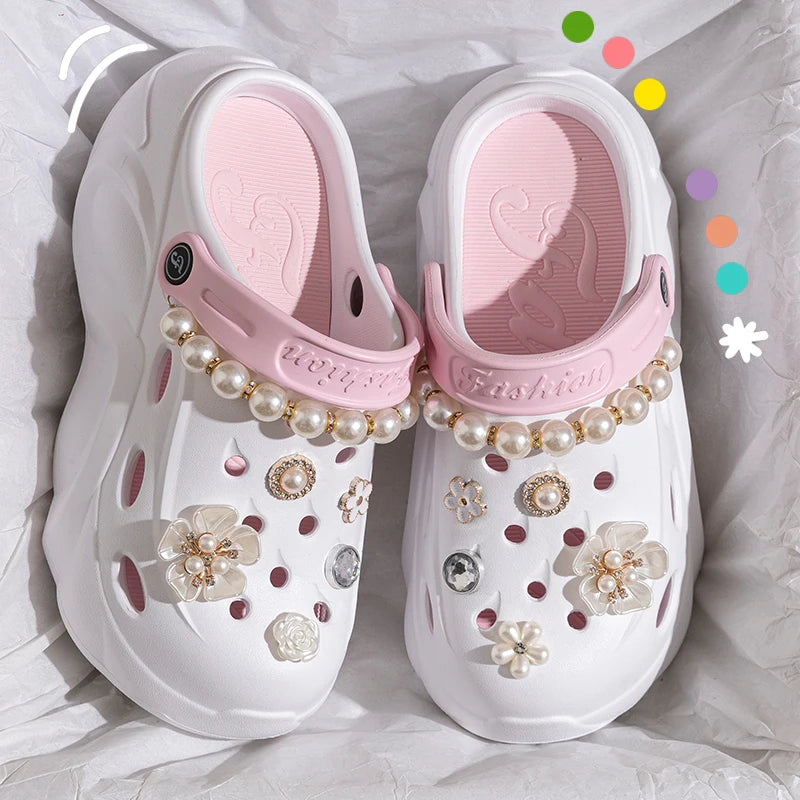 Sandali Chunky Platform con Catena di Perle & Fiori – Donna Estate 2026