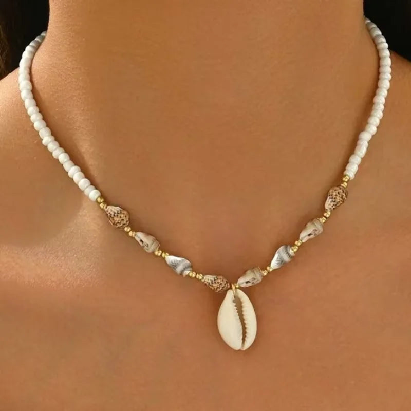 Collana Luxury Beach con Conchiglia & Stella Marina – Oro Boho Chic Donna Estate 2026