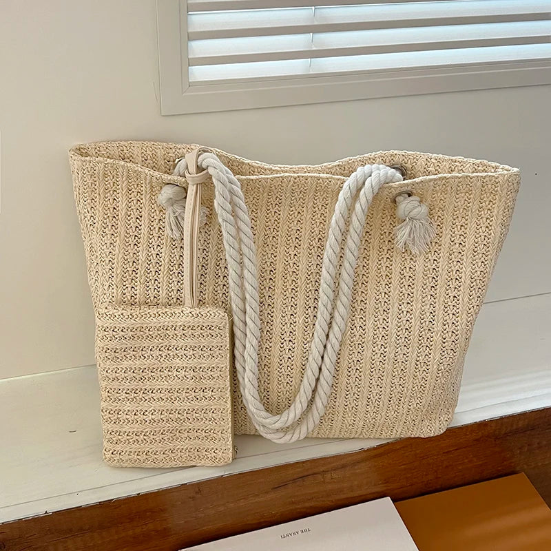 Maxi Tote in Paglia Intrecciata – Designer Bali Style Estate 2026