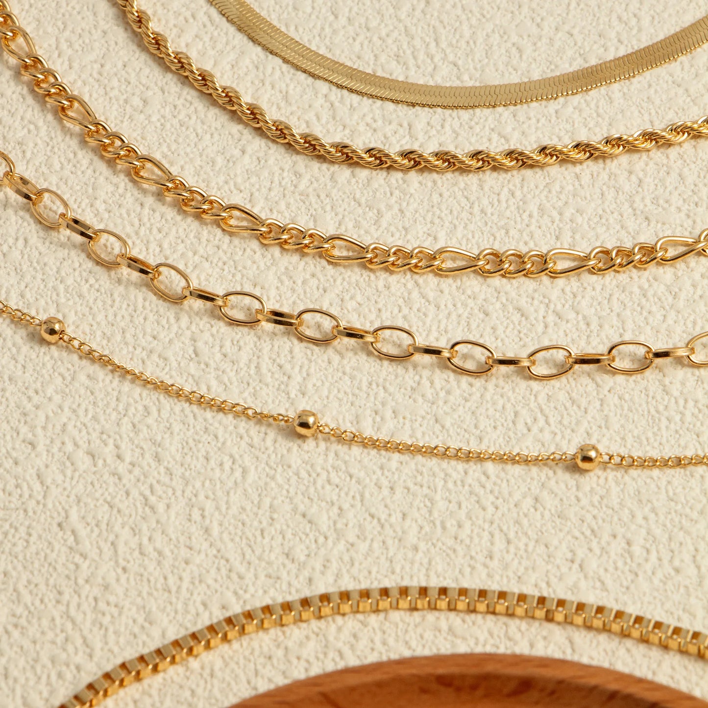 Set Cavigliere Boho Stackable – Catene Vegane Placcate 18K Donna Estate 2026