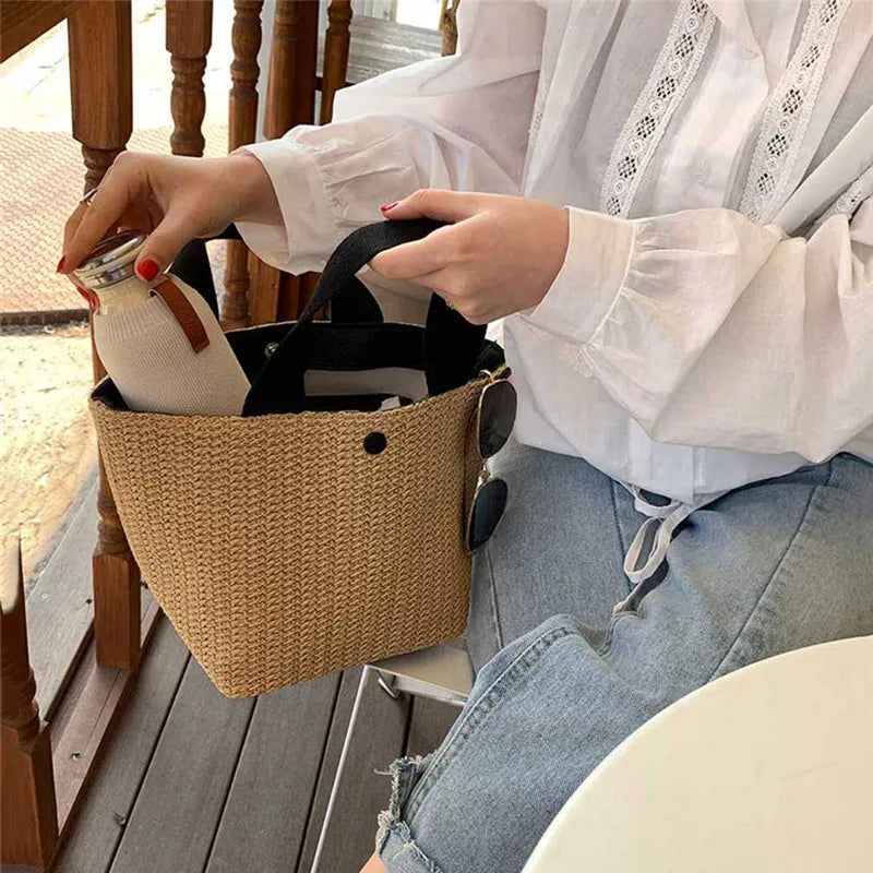 Borsa Secchiello Donna 2026 in Paglia Intrecciata Stile Boho da Spiaggia