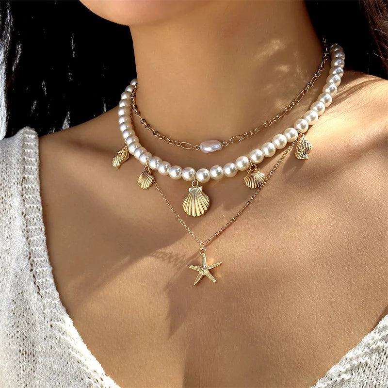 Collana Choker Multilayer Ocean con Stelle Marine & Perle – Donna Estate 2026