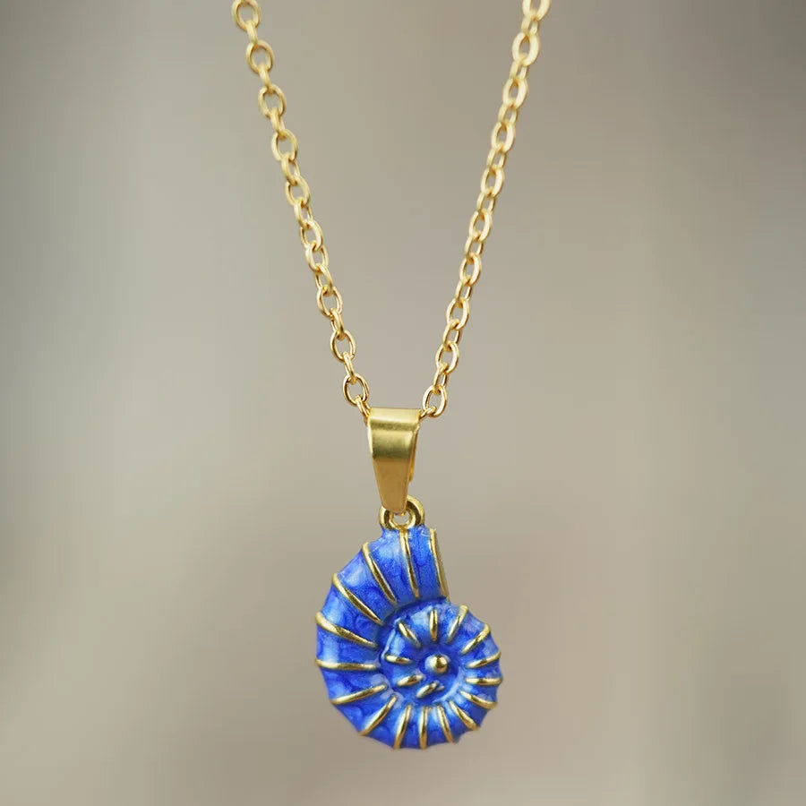 Collana Ocean Style con Conchiglia in Acciaio Inox – Donna Estate 2026