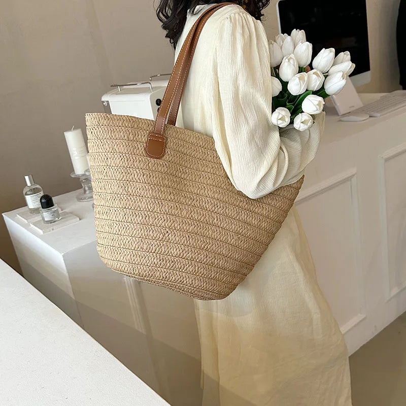 Borsa Shopper in Paglia Intrecciata – Grande Capacità Bali Style Estate 2026