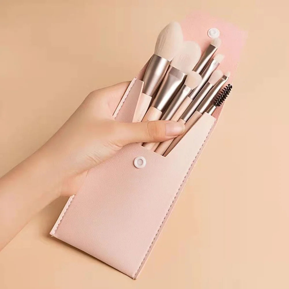 Set Pennelli Trucco 8 pz (1 set) – Precisione Occhi & Base