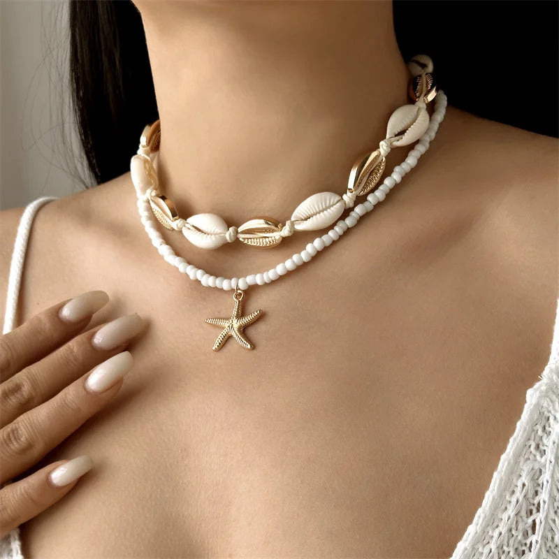 Collana Choker Multilayer Ocean con Stelle Marine & Perle – Donna Estate 2026