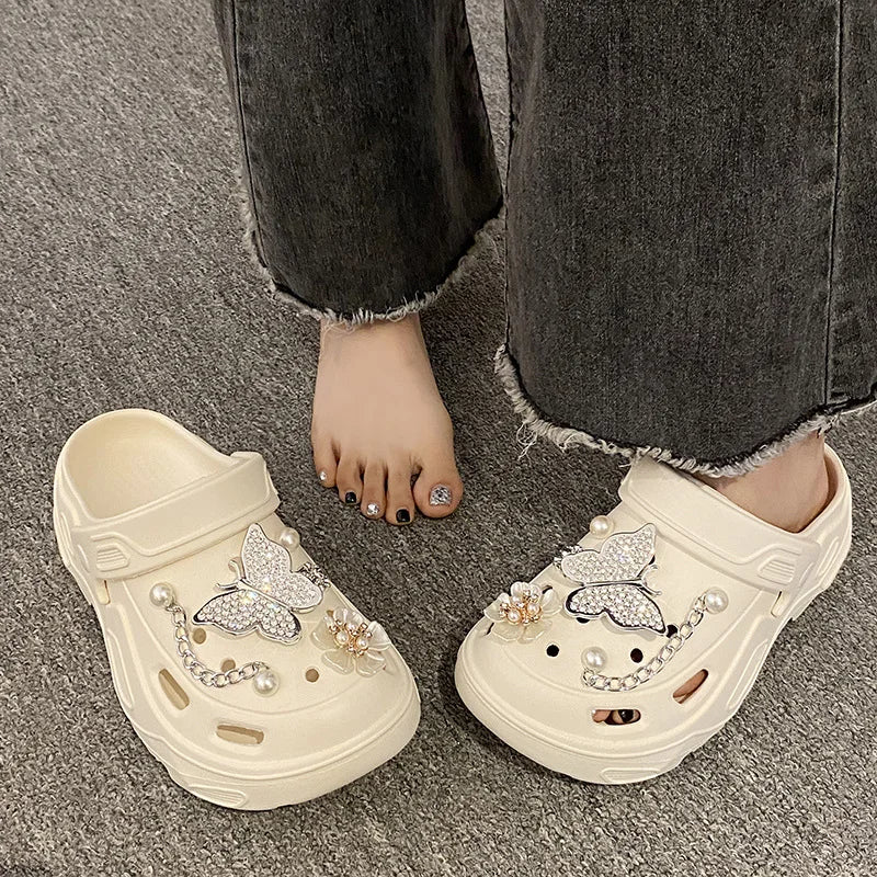 Clogs Platform Premium Donna con Decor Accessories – Slip-On Beach & Garden Estate 2026